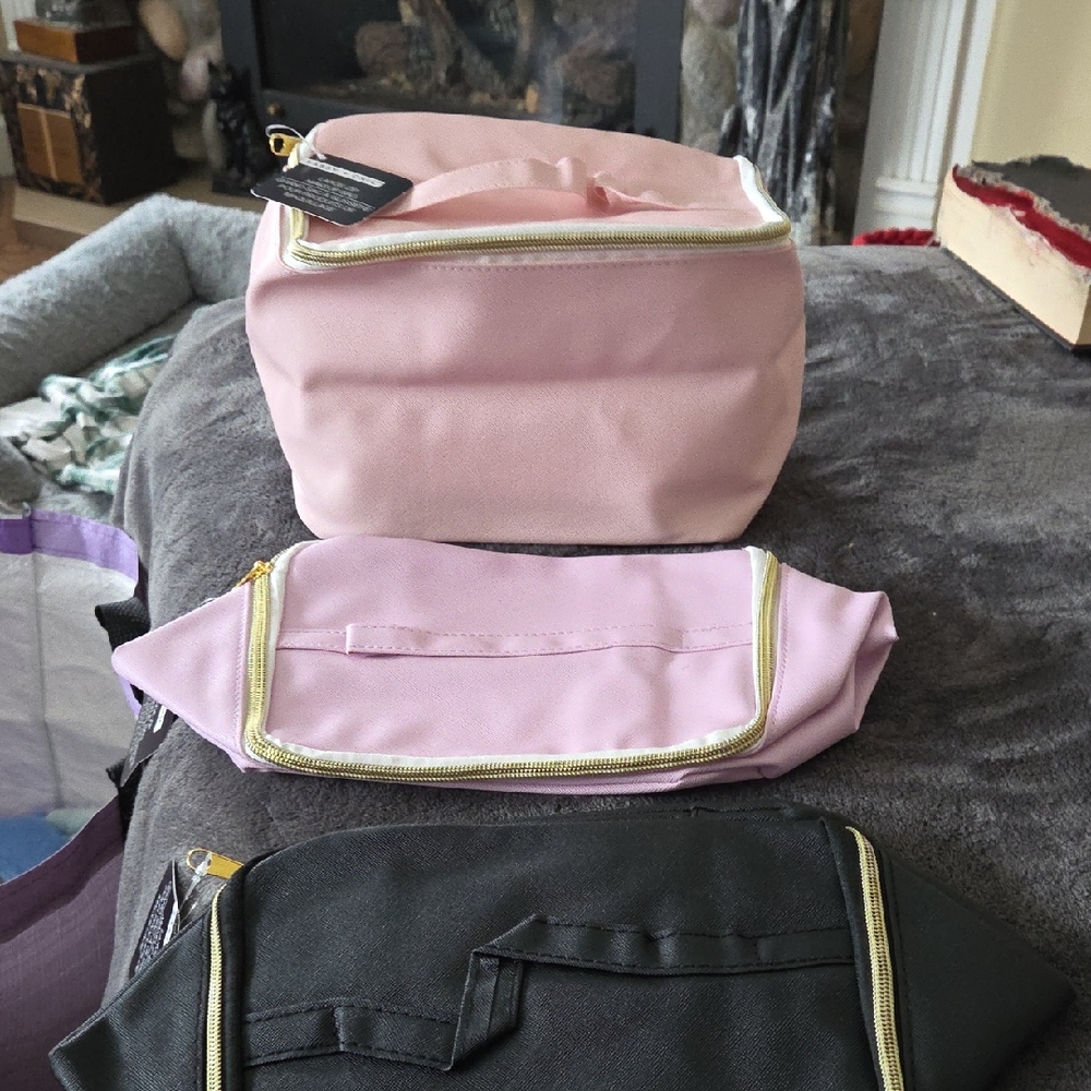 Elegant Pink and Black Cosmetic Bag